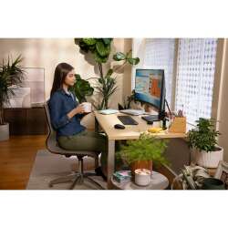 HP P34hc Curved Display (Schwarz), 34" WQHD VA, 65W USB-C Power Delivery, Webcam, 3 Jahre Garantie (Austausch am naechsten Arbeitstag)