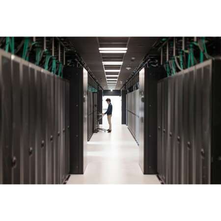 HPE Cable Guard 6200F, 12 Ports, Rack, Breite/Tiefe/Höhe: 13 mm, Anschlusstyp: Kabel, Menge: 1 Stück.