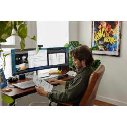 HP E45c G5 Curved Docking (Schwarz), 113 cm (44,5 Zoll) DQHD VA, 100W USB-C Power Delivery, Webcam, 1 Jahr Bring-In Garantie (HP Renew)