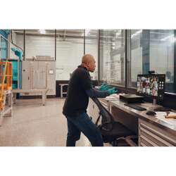 HP ProDesk 4 SFF G1i, Renew, Intel Ultra 5 235H, 16 GB DDR5, 512GB SSD, Arc 140T, Win11 Pro, Schwarz, 1 Jahr Vor‑Ort Service